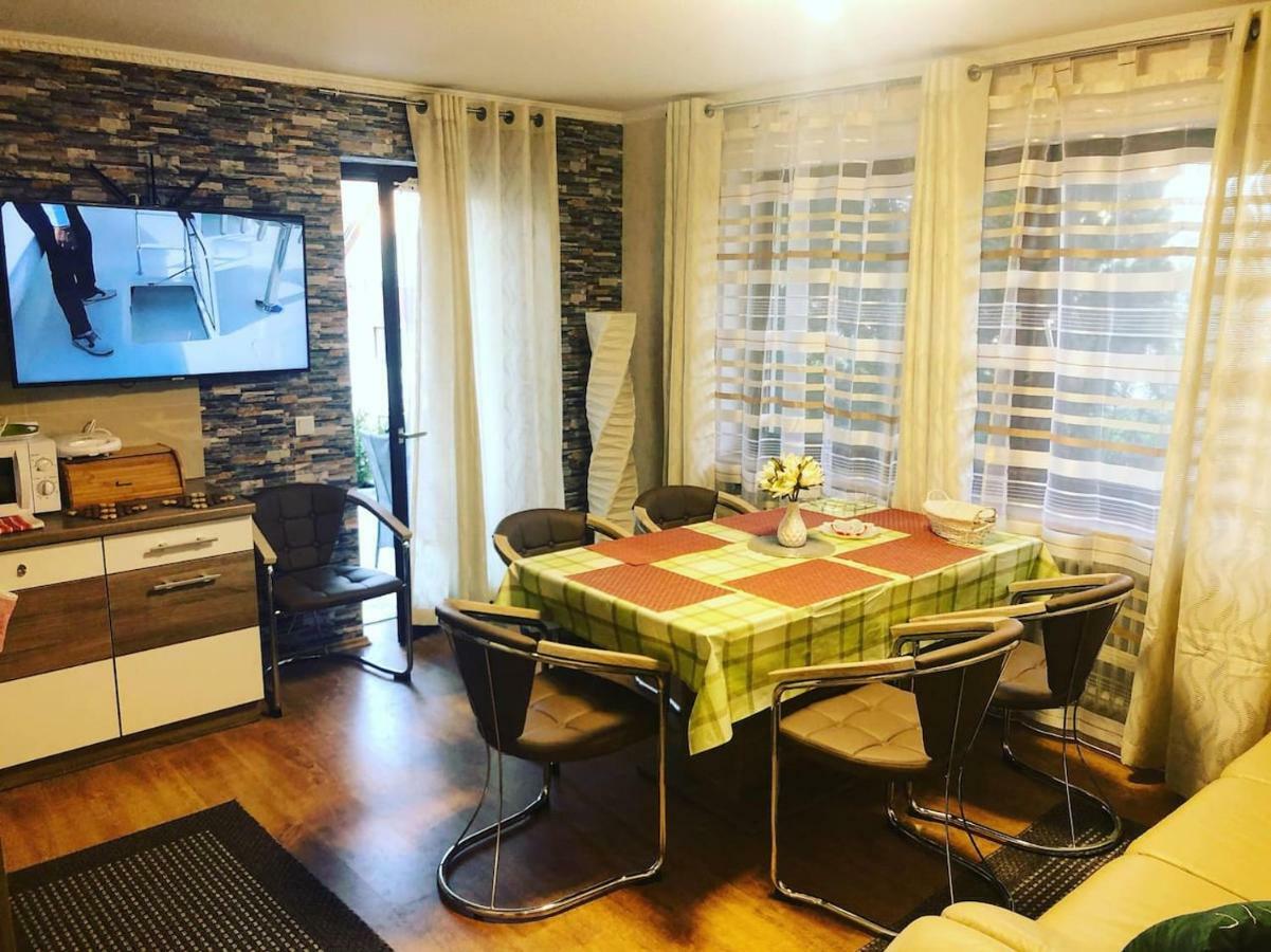 Vasari Ferienwohnung Meersburg Exteriör bild